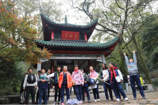 譚家鎮(zhèn)長嶺中學(xué)長沙研學(xué)旅行_湖南研學(xué)旅行網(wǎng)